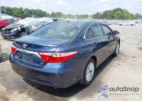 2017 Toyota Camry Le z USA, uszkodzony, nr VIN 4T1BF1FK0HU714636